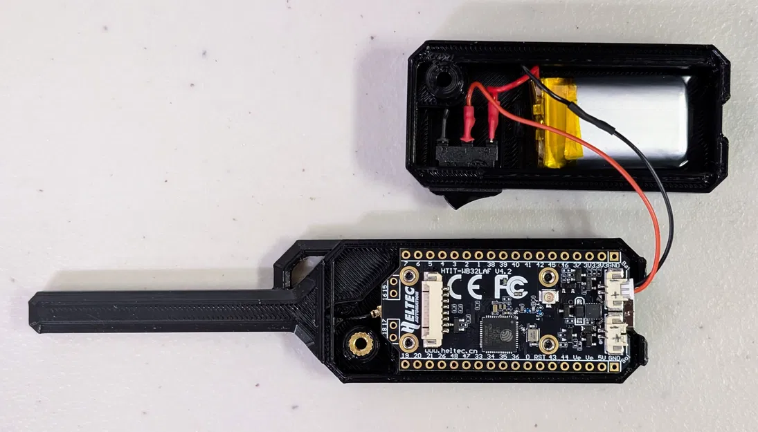 Vỏ pin tối giản cho Heltec V4 - Image 2