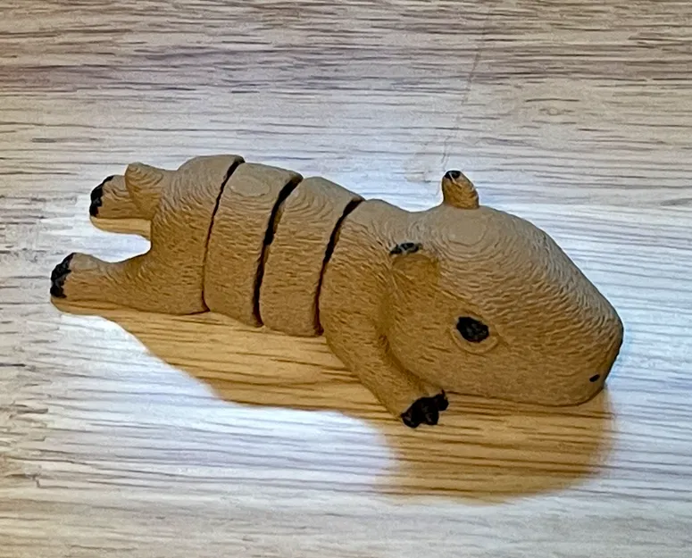 Capybara Chesterfield khớp nối (Articulated Chesterfield Capybara) - Image 1