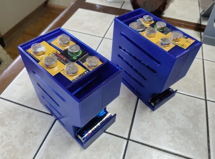 Hộp đựng pin AA-AAA BatteryBox - Image 1