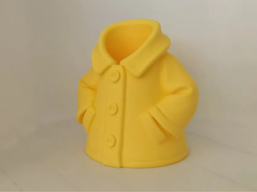 Khay Cắm Bút Áo Mưa (Raincoat Pencil Holder) - Image 1