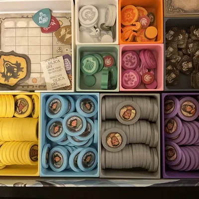 Emberheart - Capsule token Hireling (token capsules)