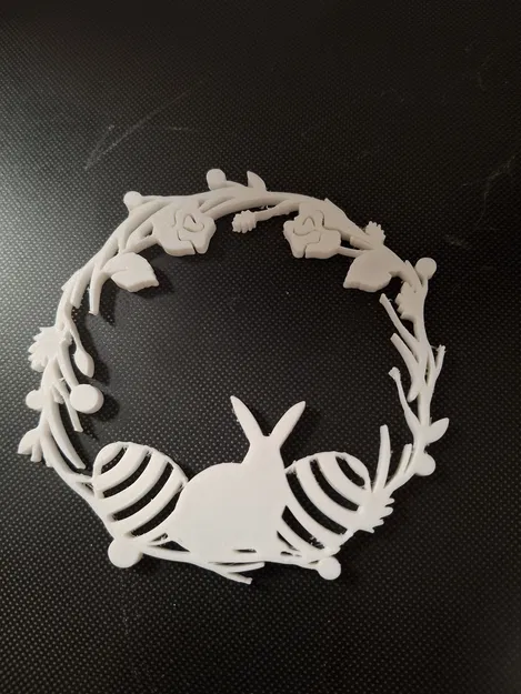 10. Thỏ con với trứng sọc - Image 1