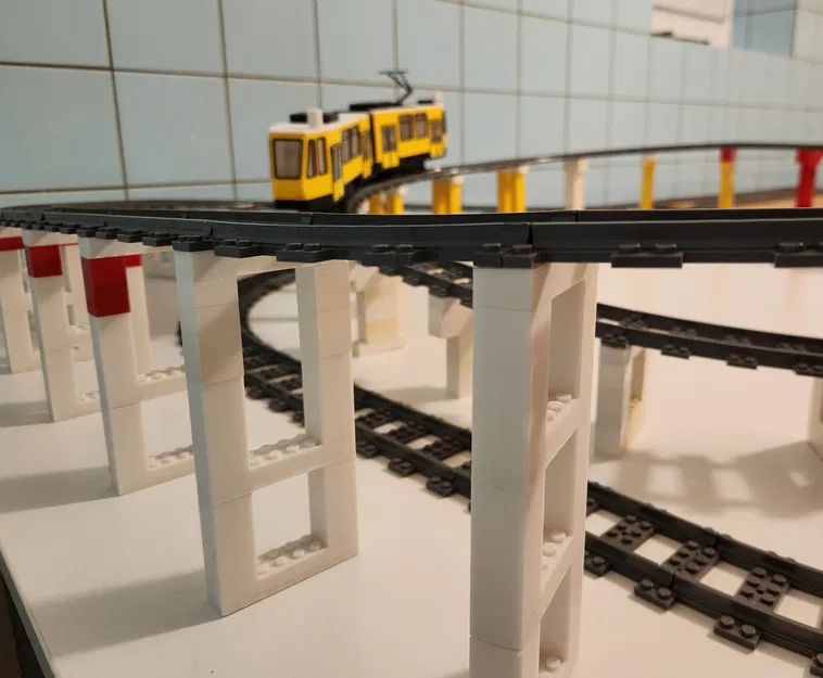 Gạch dốc chuyển độ cho đường ray Lego - Image 1