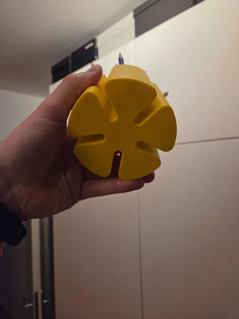 Ống cắm bút hình cỏ ba lá (Shamrock) - Image 4