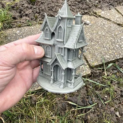 Ngôi Nhà Ma Rùng Rợn (Scary Haunted House)