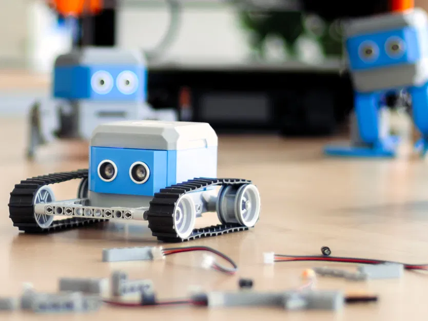 HP Robots | Otto tương thích LEGO Technic - Image 1