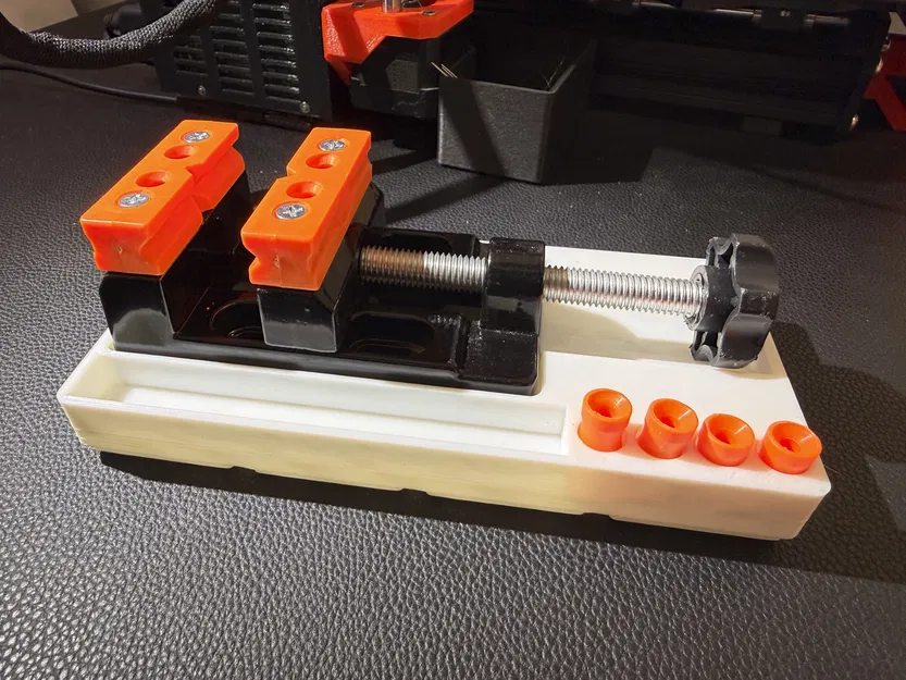 Gridfinity Mini Vise Holder – Khay/Ngăn giữ ê-tô mini - Image 1