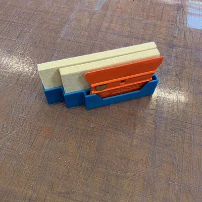 Giá đỡ cho squeegee (Holder for squeegee/Držák na grafické stěrky)