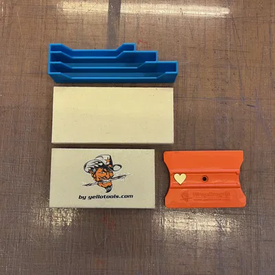 Giá đỡ cho squeegee (Holder for squeegee/Držák na grafické stěrky)