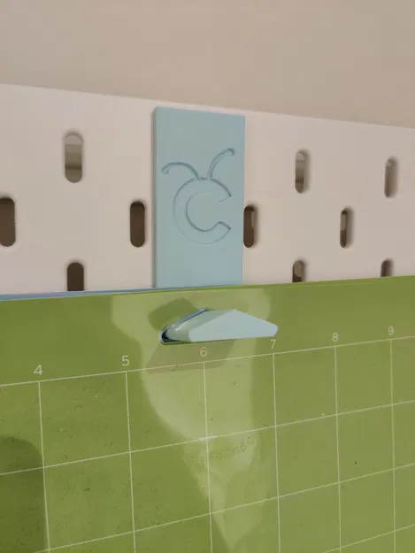 Giá treo thảm Cricut cho Skadis - Image 1