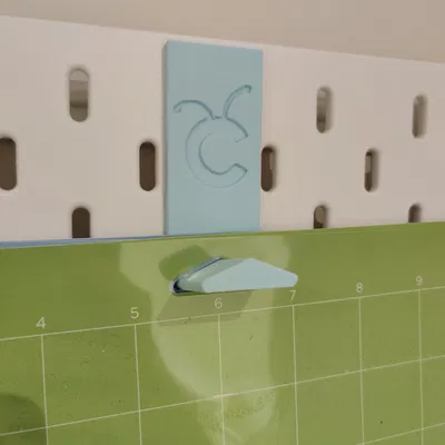 Giá treo thảm Cricut cho Skadis