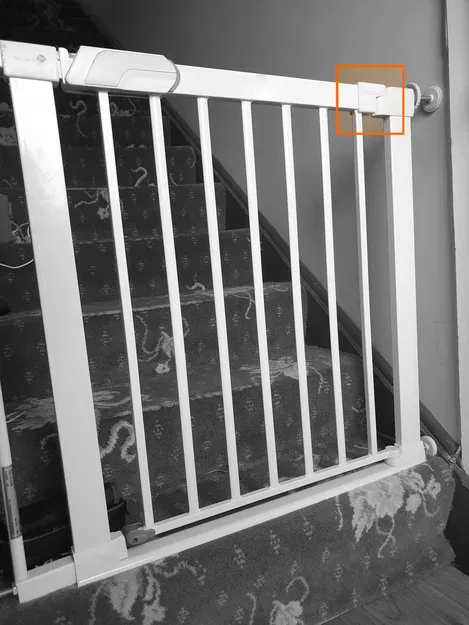 Bản lề trên cho Safety 1st Stair Gate - SecurTech Flat Step - Image 3