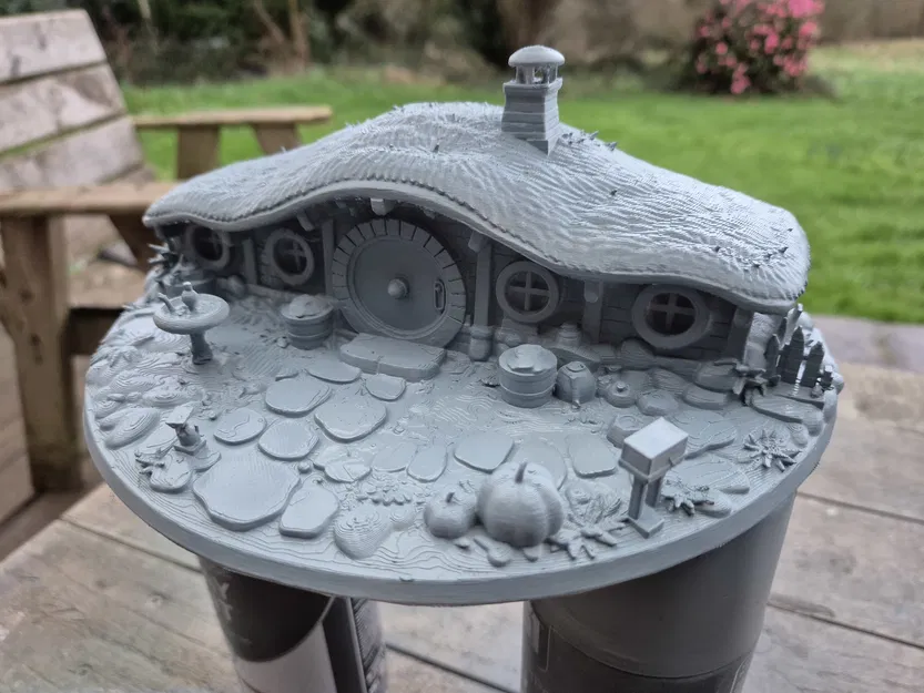 Mô hình Nhà Hobbit Bag End (The Shire) – Lord of the Rings (LOTR) - Image 1