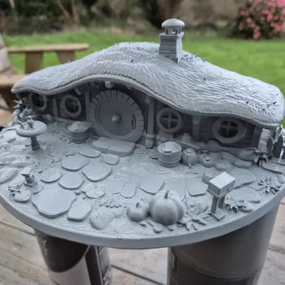 Mô hình Nhà Hobbit Bag End (The Shire) – Lord of the Rings (LOTR)