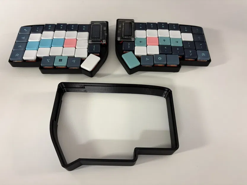 Typeractive Lily58 Dual Travel Case – Hộp đựng 2 nửa Lily58 - Image 1