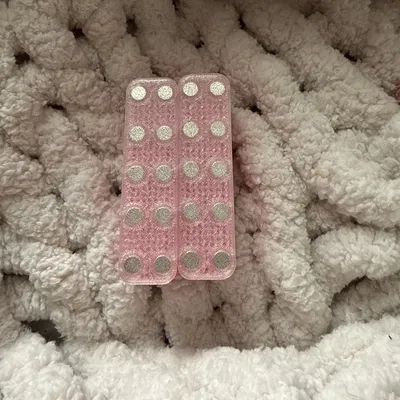 Magnet-Snap Fidget (Dựa theo vape nam châm)