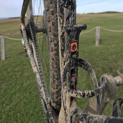 Ngàm offset gắn bình nước Cateye composite (water bottle cage mounts)