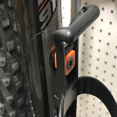 Ngàm offset gắn bình nước Cateye composite (water bottle cage mounts)