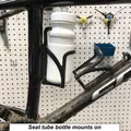 Ngàm offset gắn bình nước Cateye composite (water bottle cage mounts) - Thumbnail 5