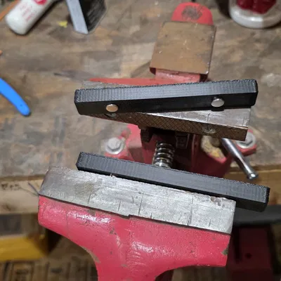 Má kẹp mềm nam châm thay nhanh cho ê-tô (Soft Magnetic Quick Change Jaws)