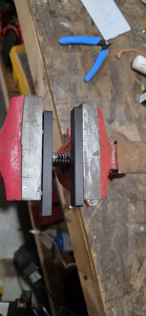 Má kẹp mềm nam châm thay nhanh cho ê-tô (Soft Magnetic Quick Change Jaws) - Image 2