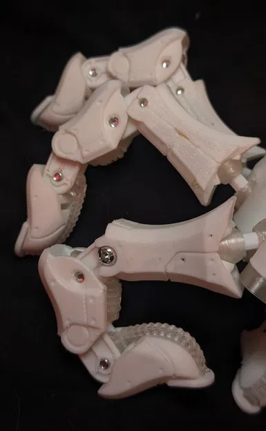 Bàn Tay Cyberpunk Có Khớp Tạo Dáng (Poseable Cyberpunk Hand) - Image 3