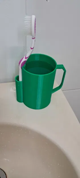 Ly đựng nước kèm ngăn để bàn chải đánh răng - Image 2