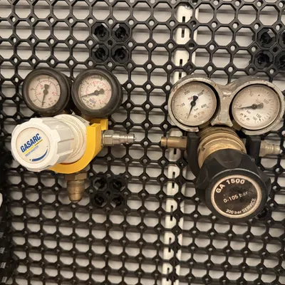 Giá Treo Multiboard Cho Nitrogen Regulator