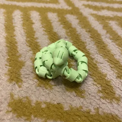 Ultimate Snakey fidget!!!