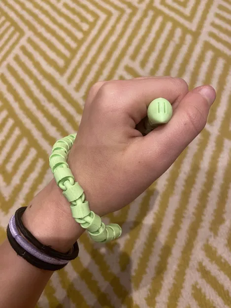 Ultimate Snakey fidget!!! - Image 2