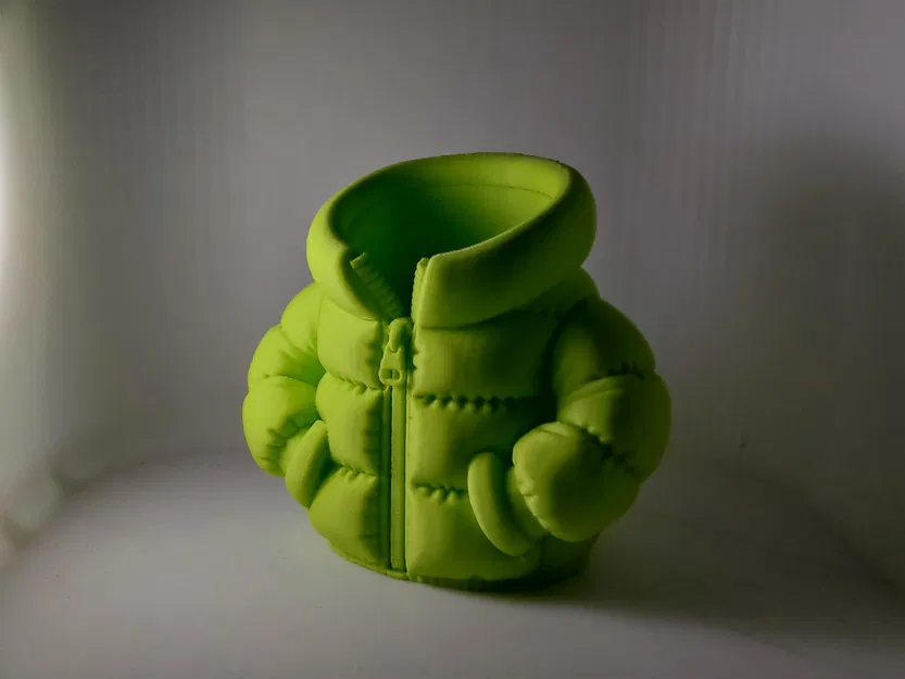 Ống Đựng Bút Áo Phao (Puffer Jacket Pencil Holder) - Image 1