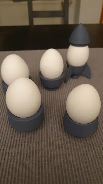 Giá đựng trứng tên lửa (rocket egg cup) – bản Family Edition - Image 3