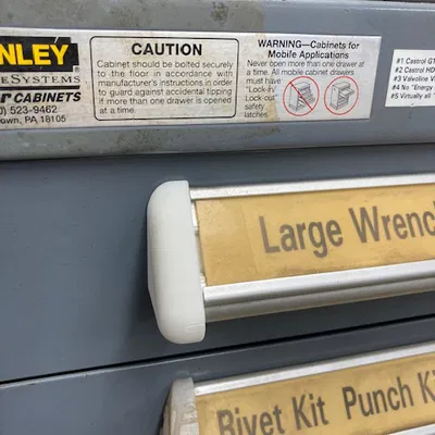 Nắp chụp đầu ngăn kéo Vidmar (Vidmar Drawer Endcap)