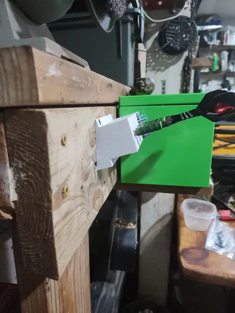 Giá đỡ Dart (Dart holder) gắn tường - Image 2