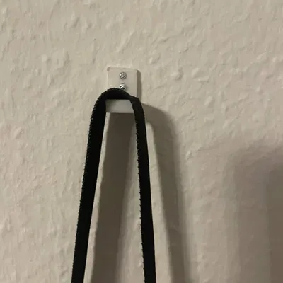 Móc treo giá rẻ (Low Budget Hook)