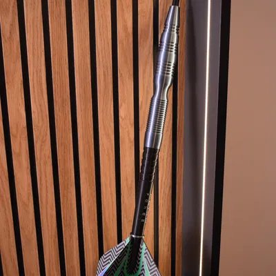 Phi tiêu trưng bày phóng to 500% – Lấy cảm hứng từ Simon Whitlock