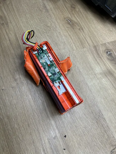 Hộp pin robot hút bụi BRR-2P4S-5200S - Image 2