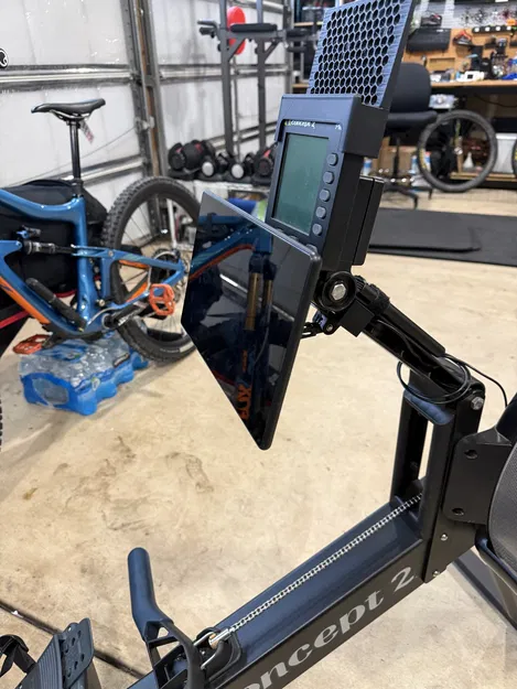 Ngàm gắn phụ kiện Concept 2 trên tay đỡ màn hình (Display Arm) - Image 3