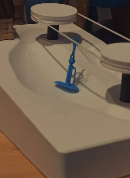 Working Ski Diorama – Mô hình diorama trượt tuyết có cơ chế chạy - Image 6