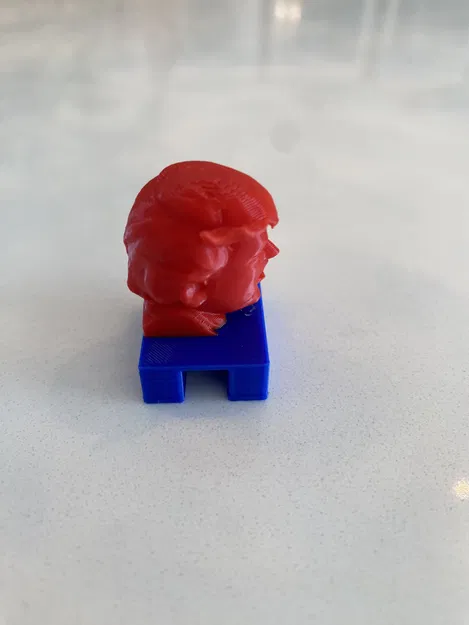 Nắp che camera laptop mặt Trump - Image 4