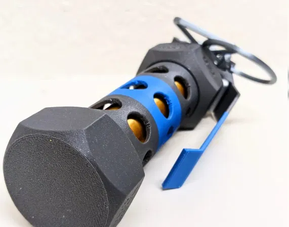 M84 Flashbang Stun Grenade với Flying Handle (tỷ lệ 1:1) - Image 1