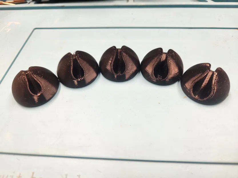 TPU Cable Cradle (Giá đỡ/kẹp cáp TPU dạng vòm) - Image 3