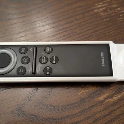 Ốp Remote Samsung Slim có ngăn AirTag (Samsung Slim Remote Airtag Case)