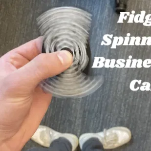 Danh thiếp fidget spinner