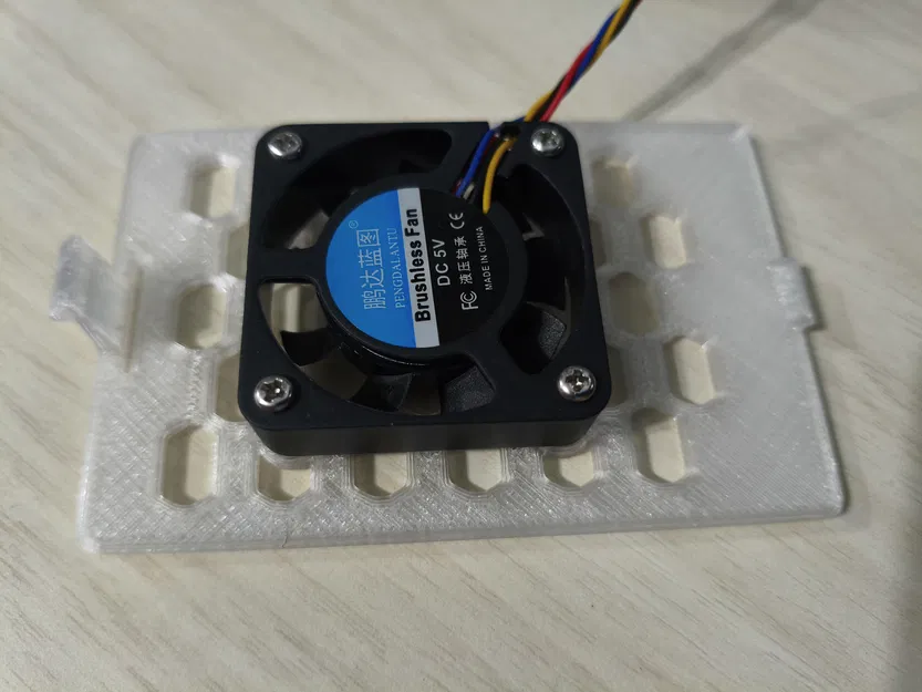 Nắp Case Pi4B cho quạt 4010/3010 - Image 1