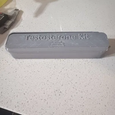 Hộp đựng testosterone khi đi du lịch