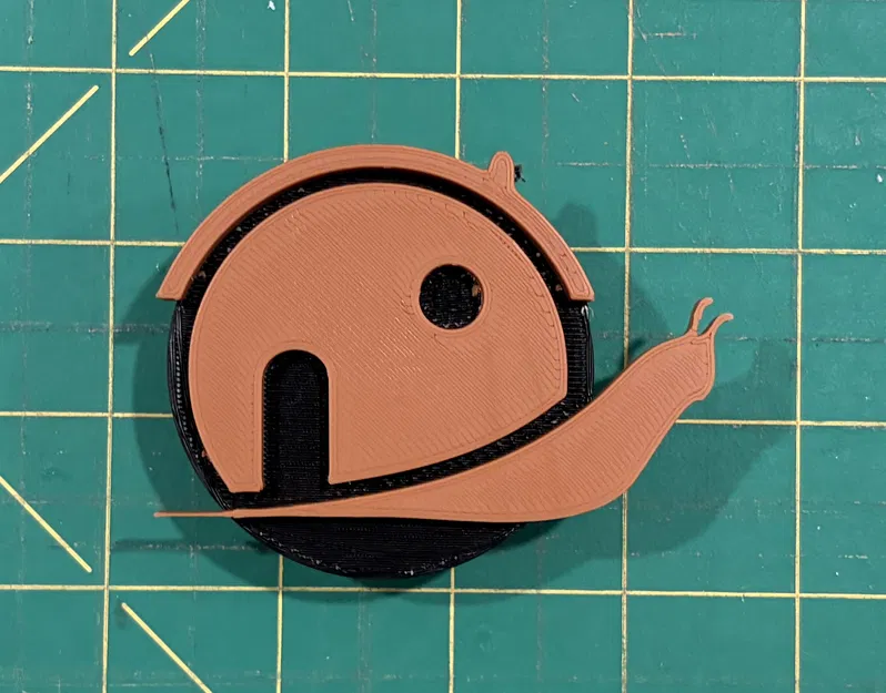 Giant Lego Wreath Snail House Stud - Image 1