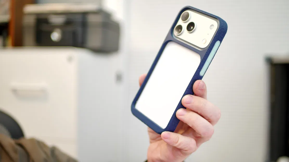 Ốp Bumper iPhone 17 Pro Max 2 Vật Liệu (IDEX TPU + PLA) - Image 2