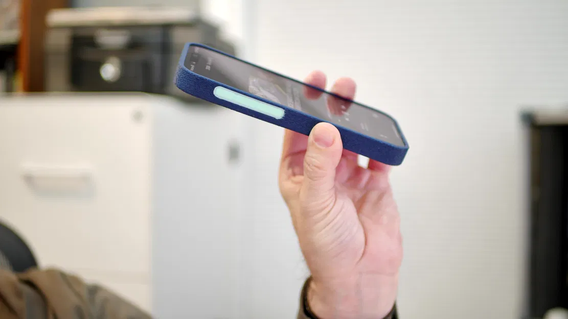 Ốp Bumper iPhone 17 Pro Max 2 Vật Liệu (IDEX TPU + PLA) - Image 4