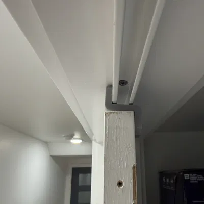 Chốt nam châm cho cửa closet/cửa bifold/cửa french door dày 25mm